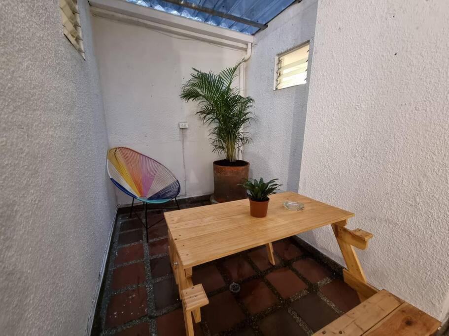 El Jardin De Manila Leilighet Medellín Eksteriør bilde